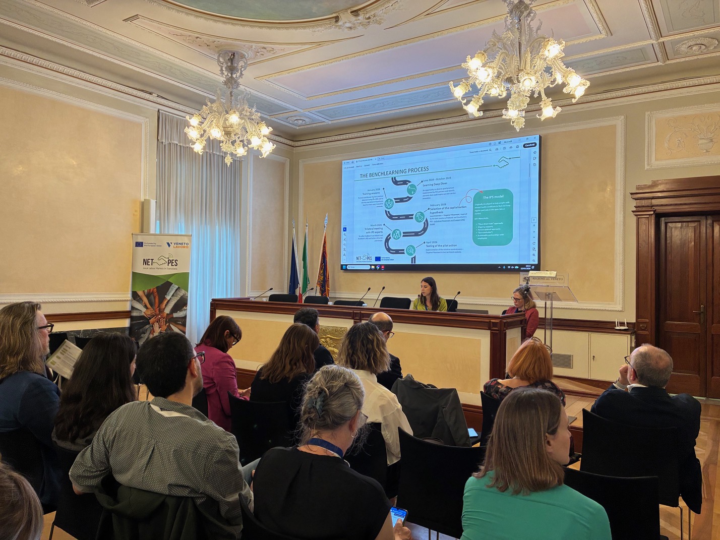 Evento Net Pes relatori e platea